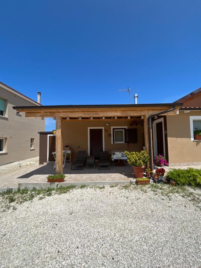 Il Casale Del Nonno Armando Villa Torrevecchia Teatina Luaran gambar